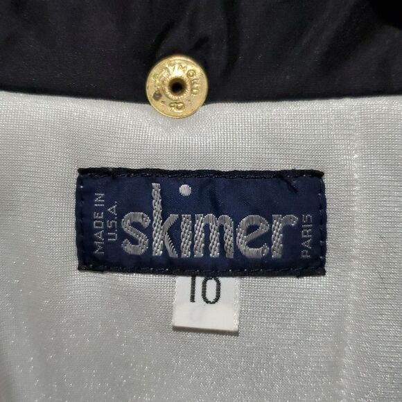 Vintage Skimer Ski Suit With Colorful Stripes - Picture 12 of 15